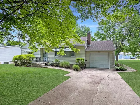 121 W Street St N, Lake Wilson, MN 56151
