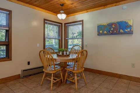 Dining - 875 County 11 NW, Hackensack, MN 56452 photo 1 of 1