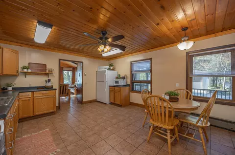 Kitchen - 875 County 11 NW, Hackensack, MN 56452 photo 3 of 5