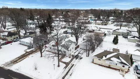 6318 Kyle Ave N, Brooklyn Center, MN 55429