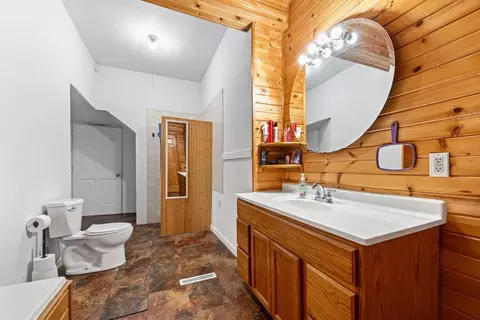 Bath - 408 State St E, Grey Eagle, MN 56336 photo 5 of 6