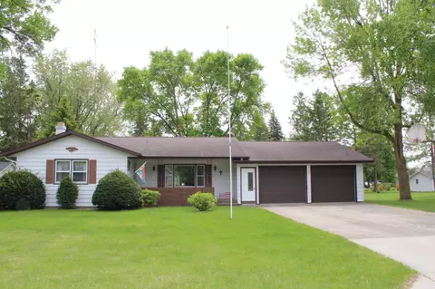 106 Poulson Ave, Henning, MN 56551