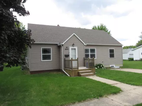 2640 Ironwood Ave, Slayton, MN 56172