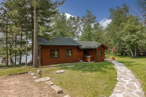 1289 Haleys Haven Dr NW, Pine River, MN 56474