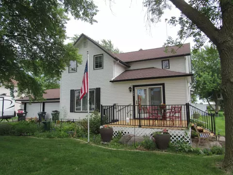 909 6th Ave, Brewster, MN 56119