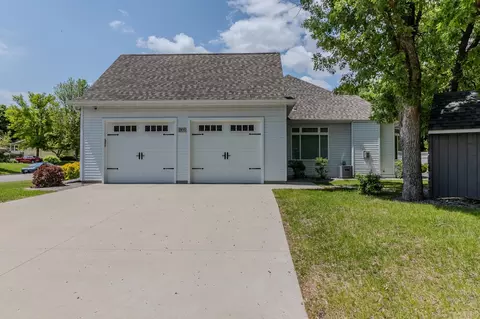 Exterior - 2105 7th Ave S, Saint Cloud, MN 56301 photo 5 of 11