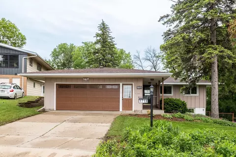 1719 4th Ave NE, Rochester, MN 55906