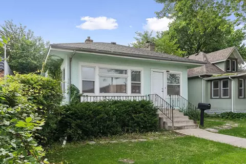 1104 21st Ave SE, Minneapolis, MN 55414