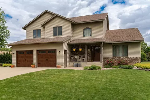 2003 8th St SW, Austin, MN 55912