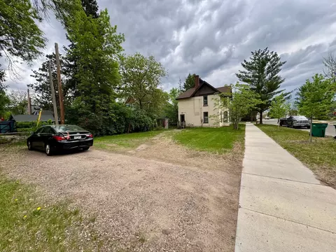 301 Juniper St, Brainerd, MN 56401 photo 4