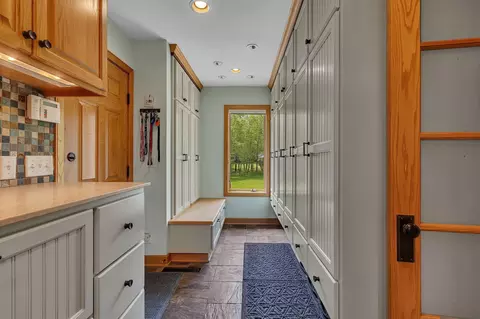 Entry Way - 2508 Walden Way, Saint Cloud, MN 56301 photo 3 of 4