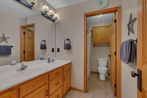 Bath - 2508 Walden Way, Saint Cloud, MN 56301 photo 4 of 5