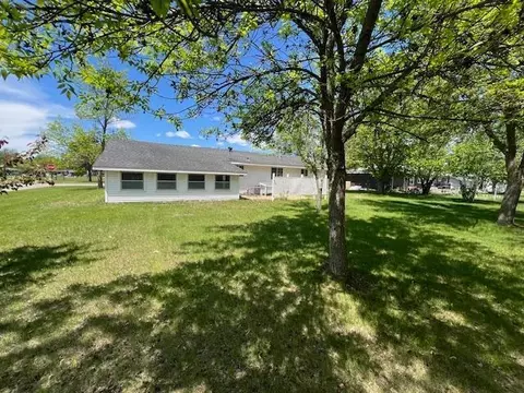 633 4th Ave SW, Perham, MN 56573 photo 13