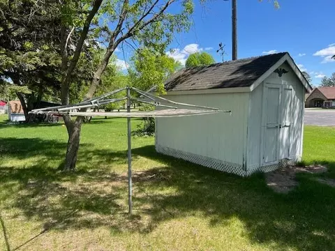 633 4th Ave SW, Perham, MN 56573 photo 9