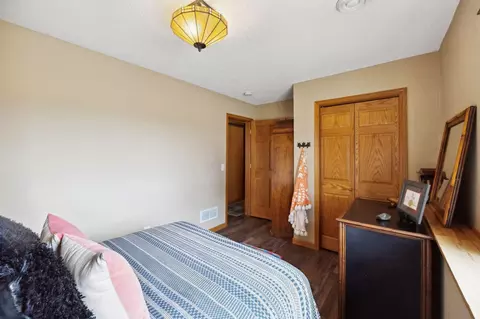 6905 Garfield Trl, Faribault, MN 55021 photo 33