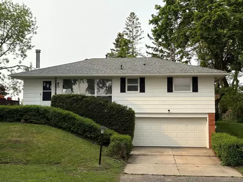 2220 23rd St NW, Rochester, MN 55901