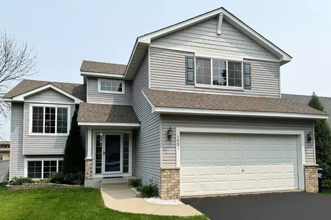 1001 Oak St, Farmington, MN 55024
