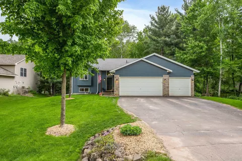 18916 Woodland Acres S, Pine City, MN 55063