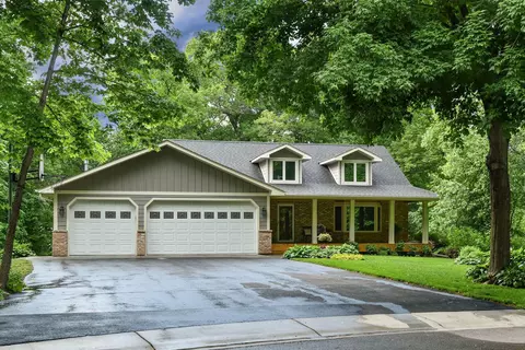 19260 81st Pl N, Maple Grove, MN 55311