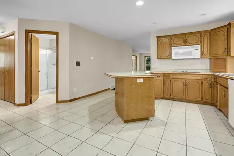 727 30th Ave N, Saint Cloud, MN 56303 photo 4