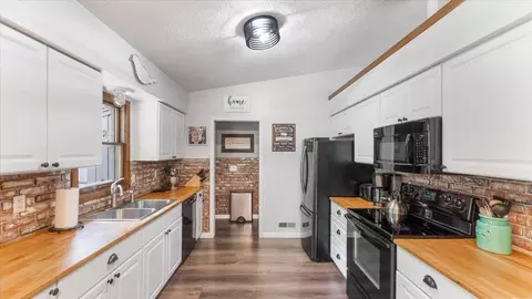 11732 Virginia Ave N, Champlin, MN 55316 photo 9