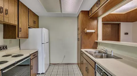 Kitchen - 27862 Hidden Cove Rd, Cold Spring, MN 56320 photo 5 of 5