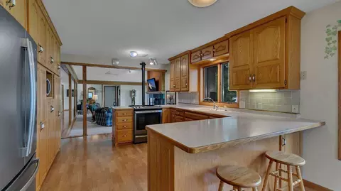 Kitchen - 27862 Hidden Cove Rd, Cold Spring, MN 56320 photo 4 of 5