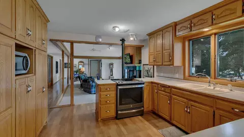 Kitchen - 27862 Hidden Cove Rd, Cold Spring, MN 56320 photo 3 of 5