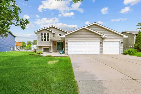 2708 94th Ave N, Brooklyn Park, MN 55444