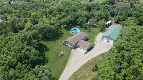 26080 104th St NW, Zimmerman, MN 55398