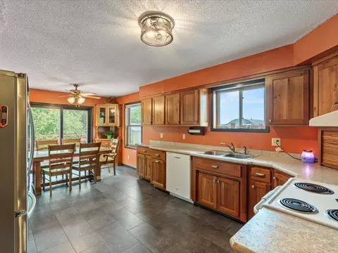 Kitchen - 5115 State 64 SW, Staples, MN 56479 photo 2 of 2