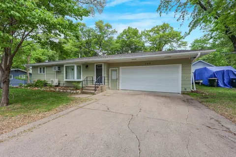 339 3rd St NE, Sartell, MN 56377