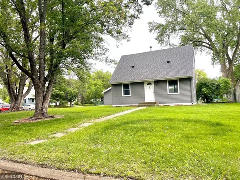 606 109th Ave NW, Coon Rapids, MN 55448