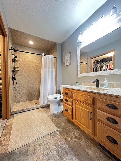 Bath - 1209 23rd St SE, Willmar, MN 56201 photo 1 of 4
