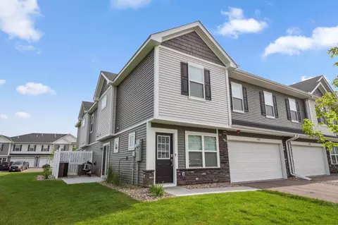 8725 Parkington Ave NE, Otsego, MN 55330