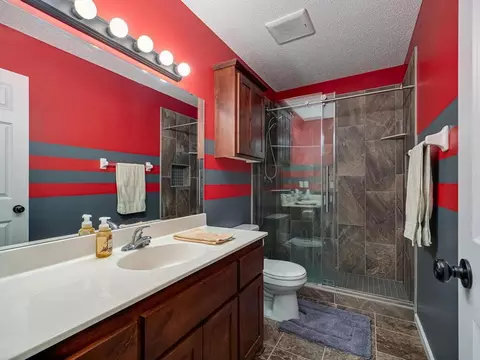 Bath - 11834 35th Ave SE, Becker, MN 55308 photo 1 of 2
