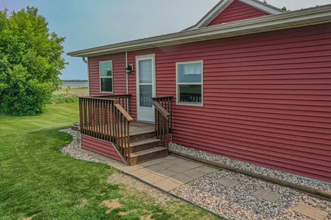 17366 Ryan Dr NE, Osakis, MN 56360 photo 2