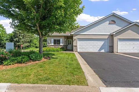 1111 Iris Dr, White Bear Twp, MN 55127