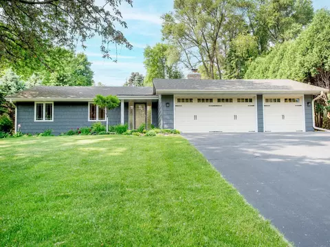 12741 Gerard Dr, Eden Prairie, MN 55346