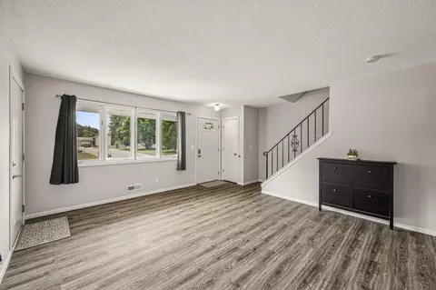 715 Circle Dr, Champlin, MN 55316 photo 5