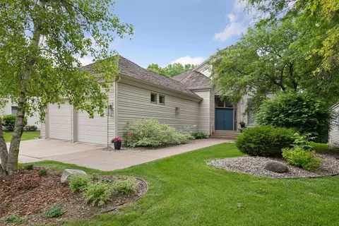 3490 Fairway Ln, Minnetonka, MN 55305