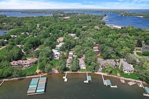 475 Lakeview Ave, Excelsior, MN 55331 photo 58