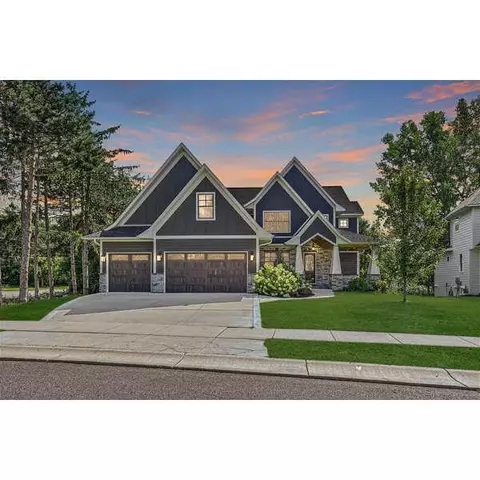 4290 Inland Ln N, Plymouth, MN 55446