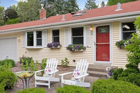 3933 Dartmouth Dr, Minnetonka, MN 55345