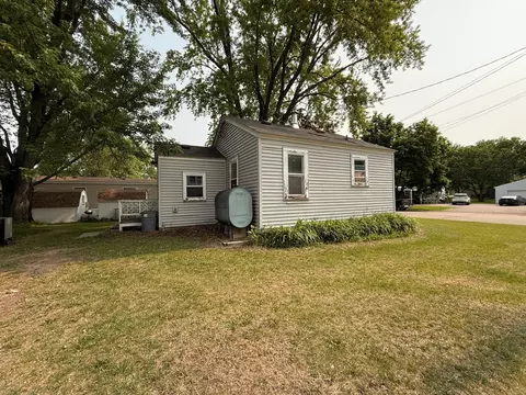 139 N Petrick St, Appleton, MN 56208 photo 4