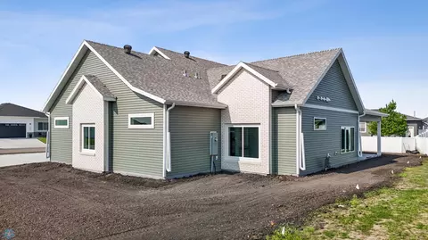 4295 Bristlecone Loop S, Fargo, ND 58104 photo 39