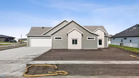 4295 Bristlecone Loop S, Fargo, ND 58104 photo 40