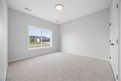 4295 Bristlecone Loop S, Fargo, ND 58104 photo 33