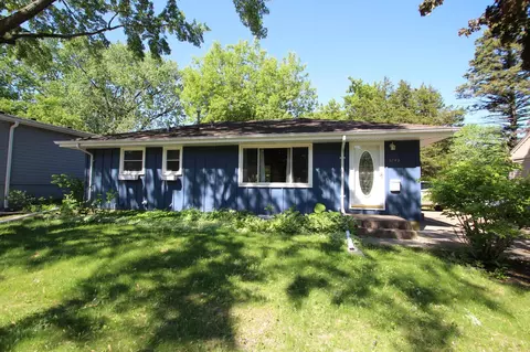 3249 Zane Ave N, Crystal, MN 55422