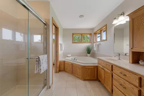 Bath - 1900 Legacy Dr, Faribault, MN 55021 photo 4 of 6